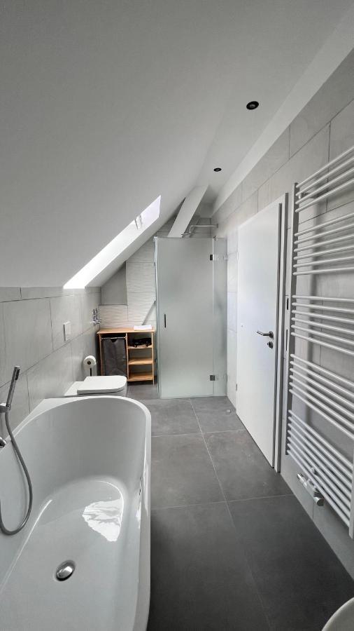 New Nomads Ferienwohnung Am See Zossen Eksteriør billede